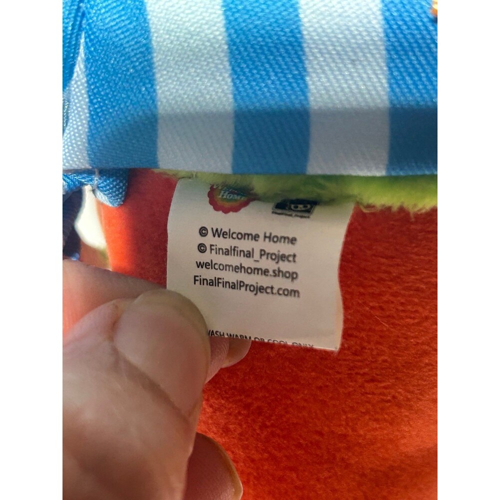 Howdy plush - Picture 3 of 3